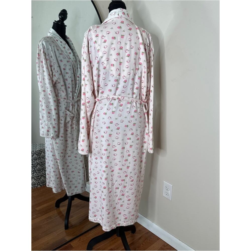 Victoria’s Secret Floral Heart Striped Print Robe Cotton White Pink Size XS/S - Picture 3 of 8